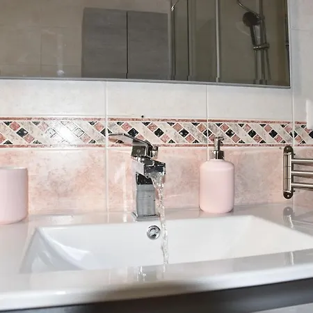 Daire The Engineer's House_museo Enzo Ferrari *